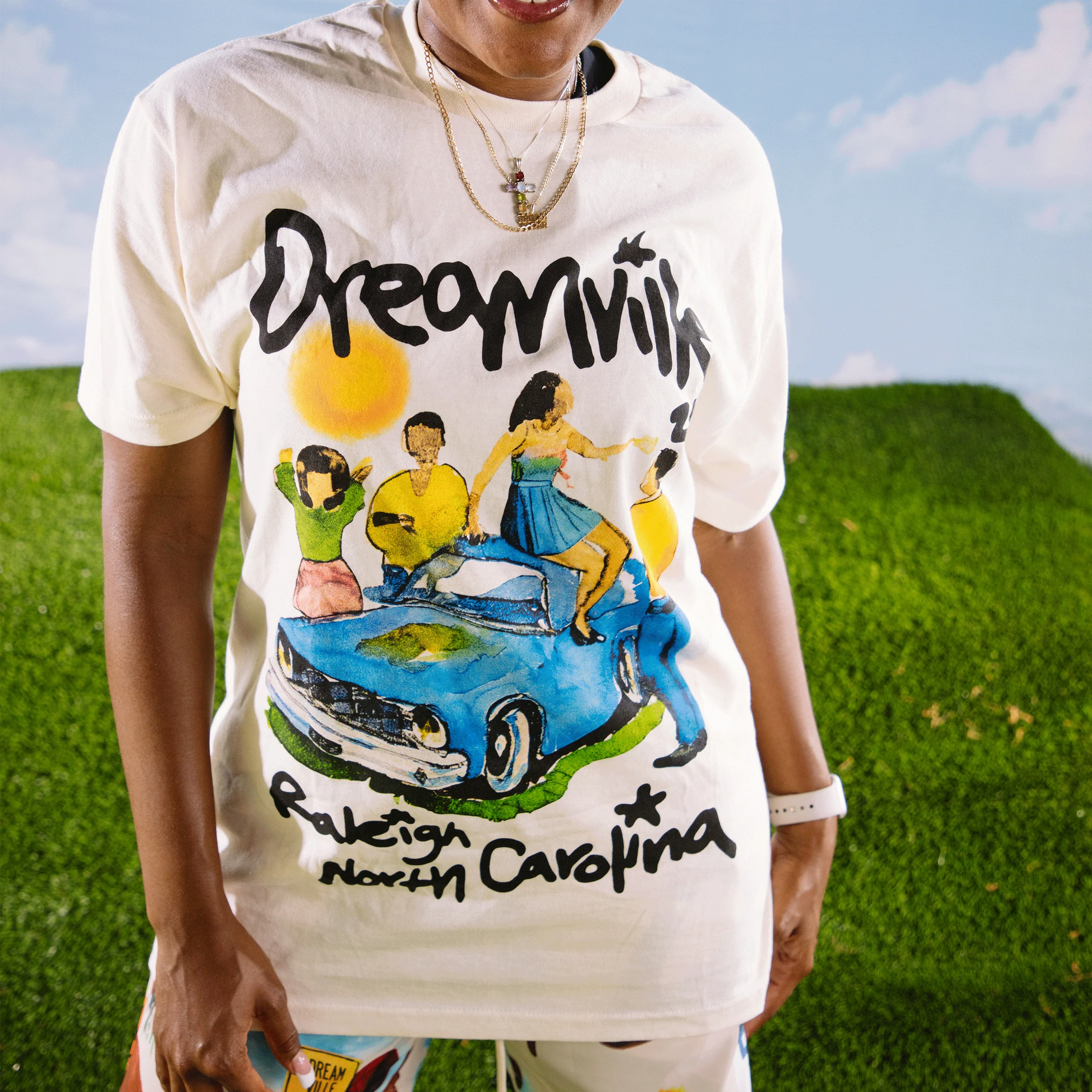 DV 25 Hometown Cream Lineup Tee - Image 4